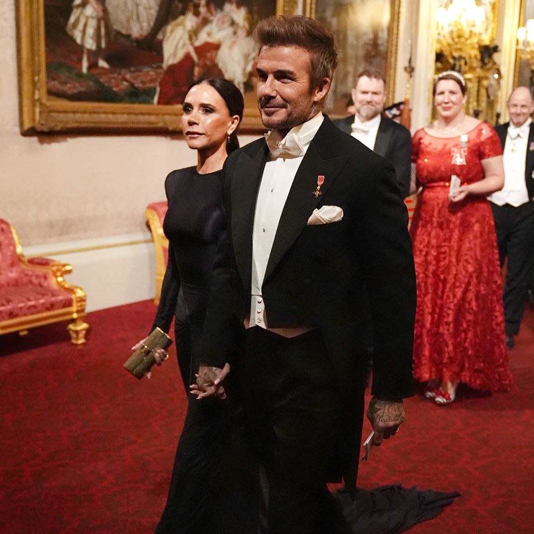 Los Beckham asisten por sorpresa a un banquete de Estado con los reyes Carlos y Camilla como anfitriones