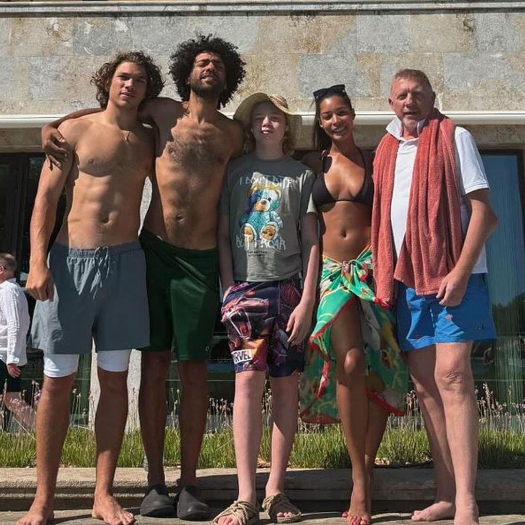 ¿Conoces a los hijos de Boris Becker? Este es su posado 'oficial' de verano