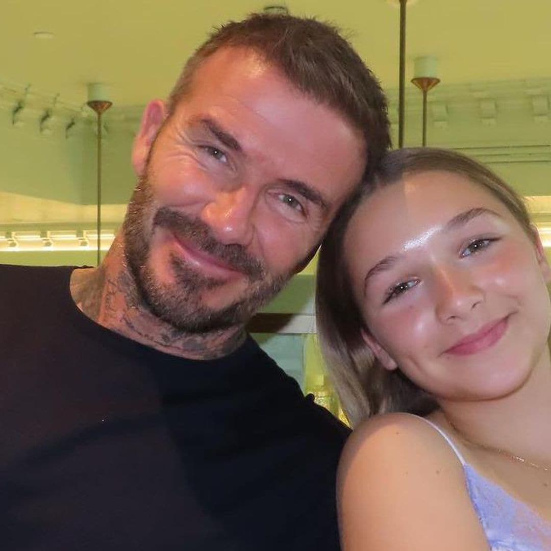 David Beckham se convierte en el maniquí de su hija para una sesión de maquillaje