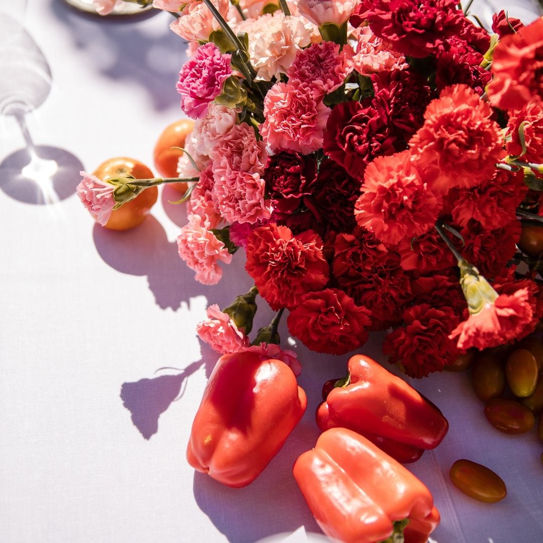 Las ideas de decoración de bodas que más me han gustado juegan con las frutas y las verduras en la mesa