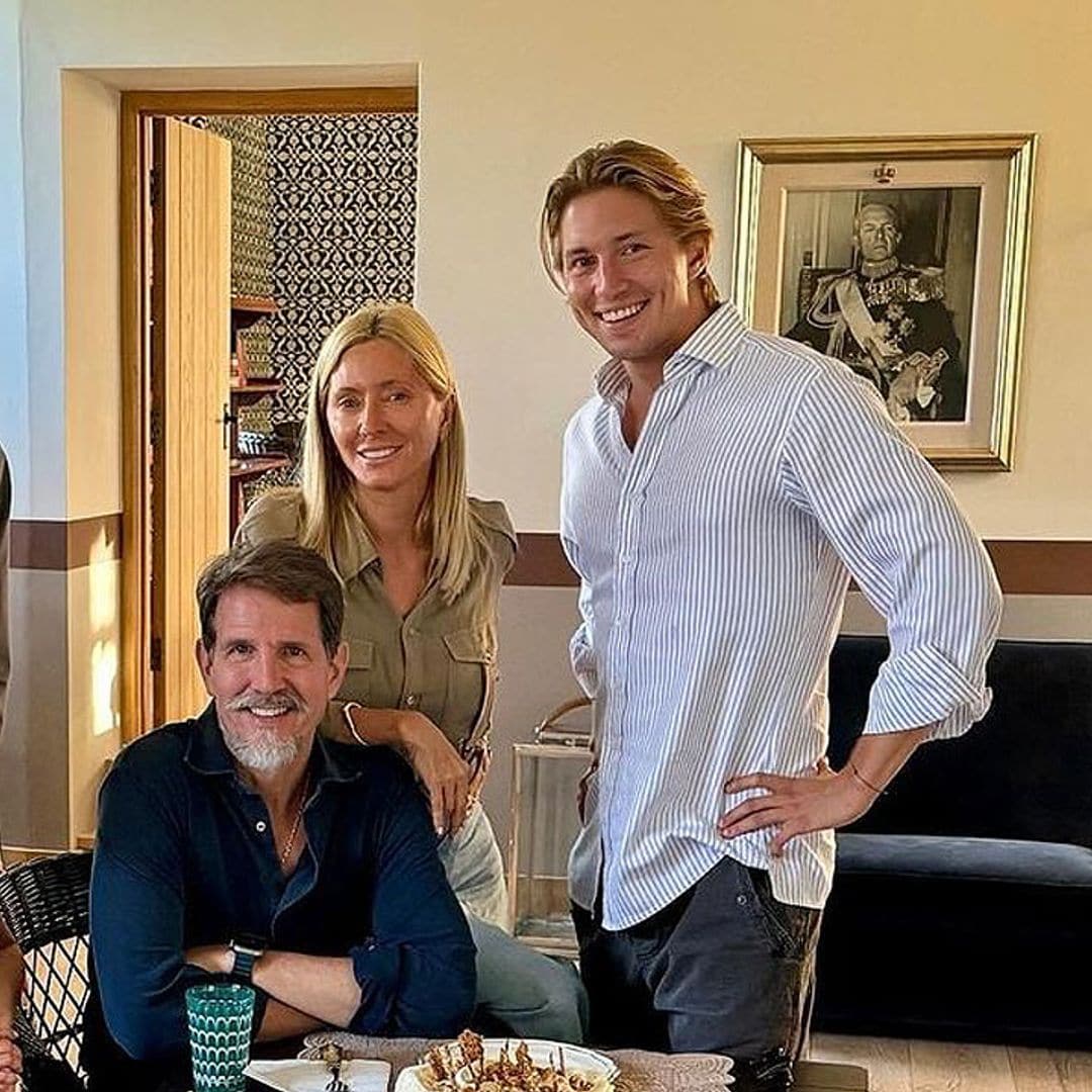 Pablo de Grecia celebra su cumpleaños en familia y nos deja descubrir los detalles más llamativos de su casa de Londres