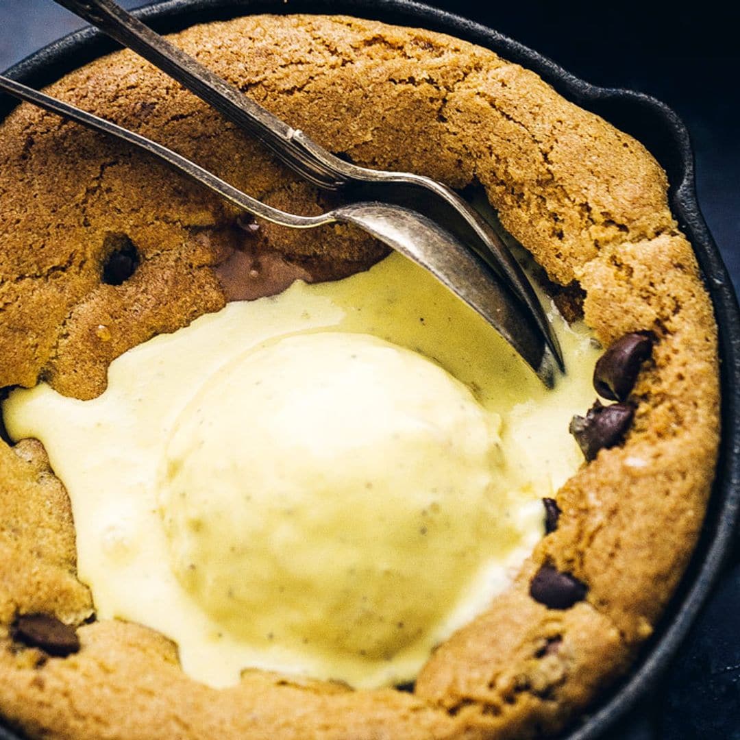 'Cookies XXL' con helado de vainilla