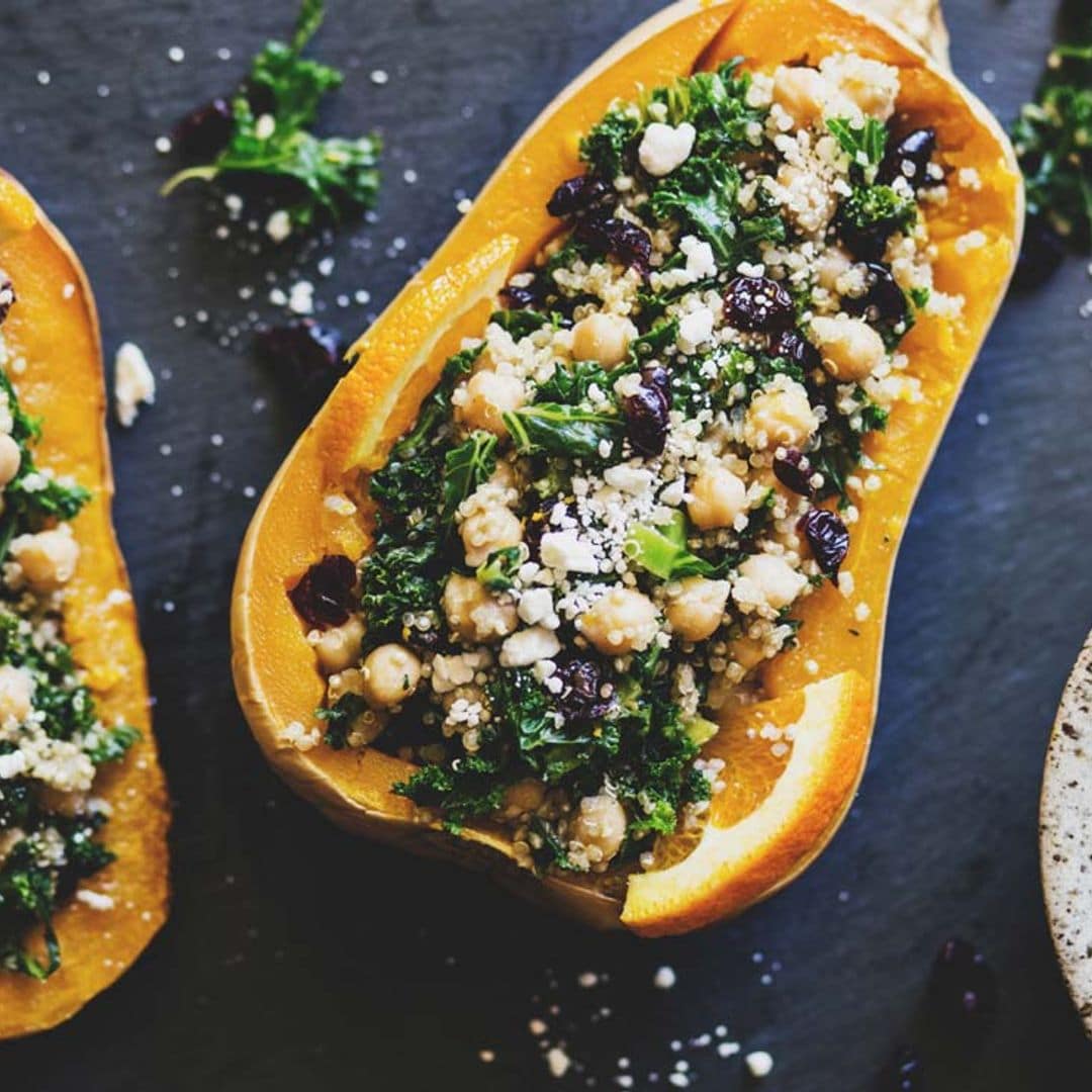 Calabazas rellenas de cuscús, garbanzos y pasas