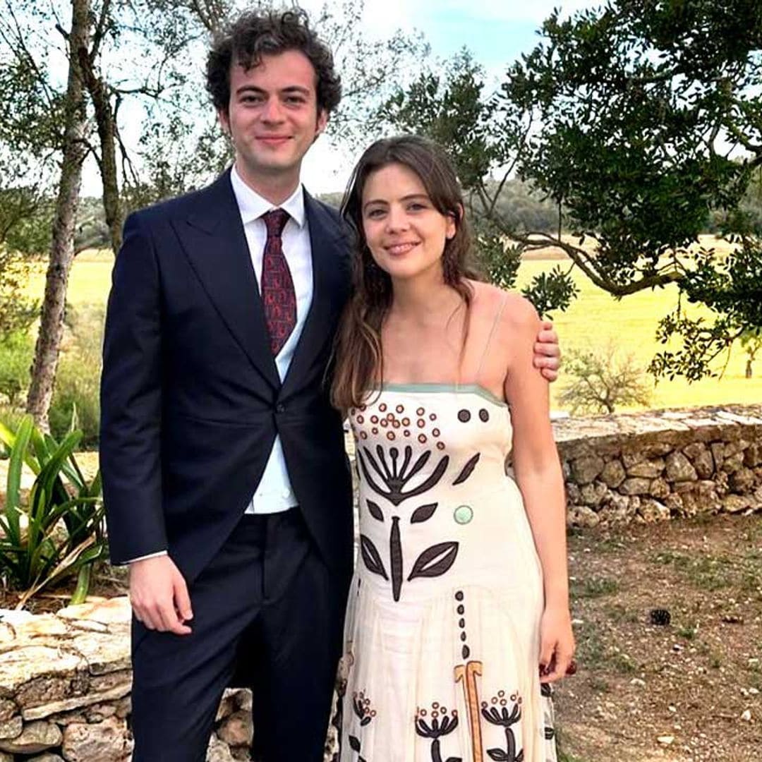 Isa Hernáez y Santiago Isla consolidan su relación: juntos en una boda mallorquina con muchos detalles emocionantes