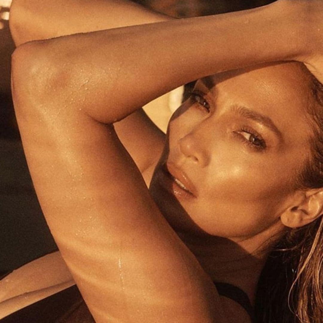 ¡Por fin! Jennifer Lopez revela el secreto de su piel luminosa