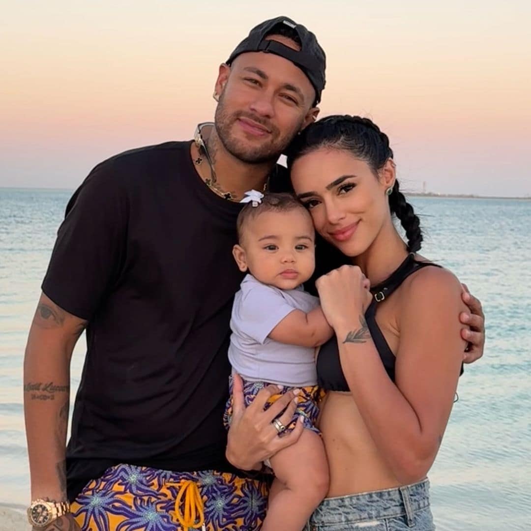 Con las fotos más tiernas, Bruna Biancardi felicita a Neymar por el Día del Padre