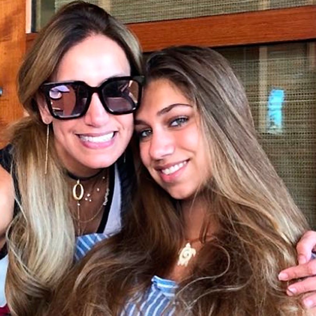 Lili Estefan felicita a su hija por su cumpleaños 17: ‘¡Qué emoción celebrarte y verte crecer!’