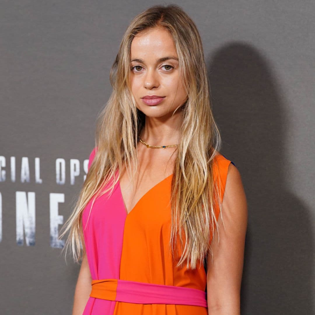 Amelia Windsor propone 9 looks con calzado plano para un verano cómodo y estiloso