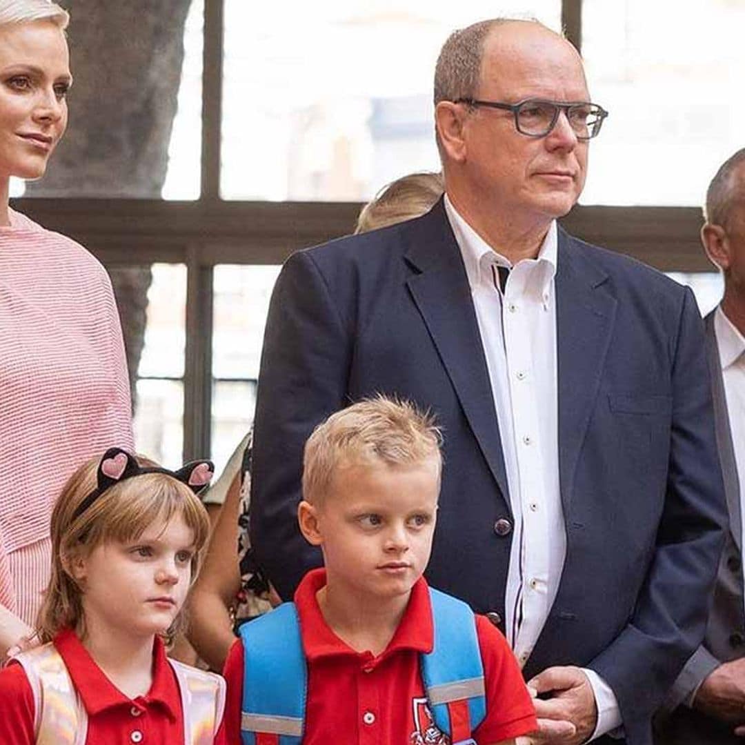 ¡Que mayores! Jacques y Gabrielle de Mónaco inauguran el curso escolar con un marcado cambio físico