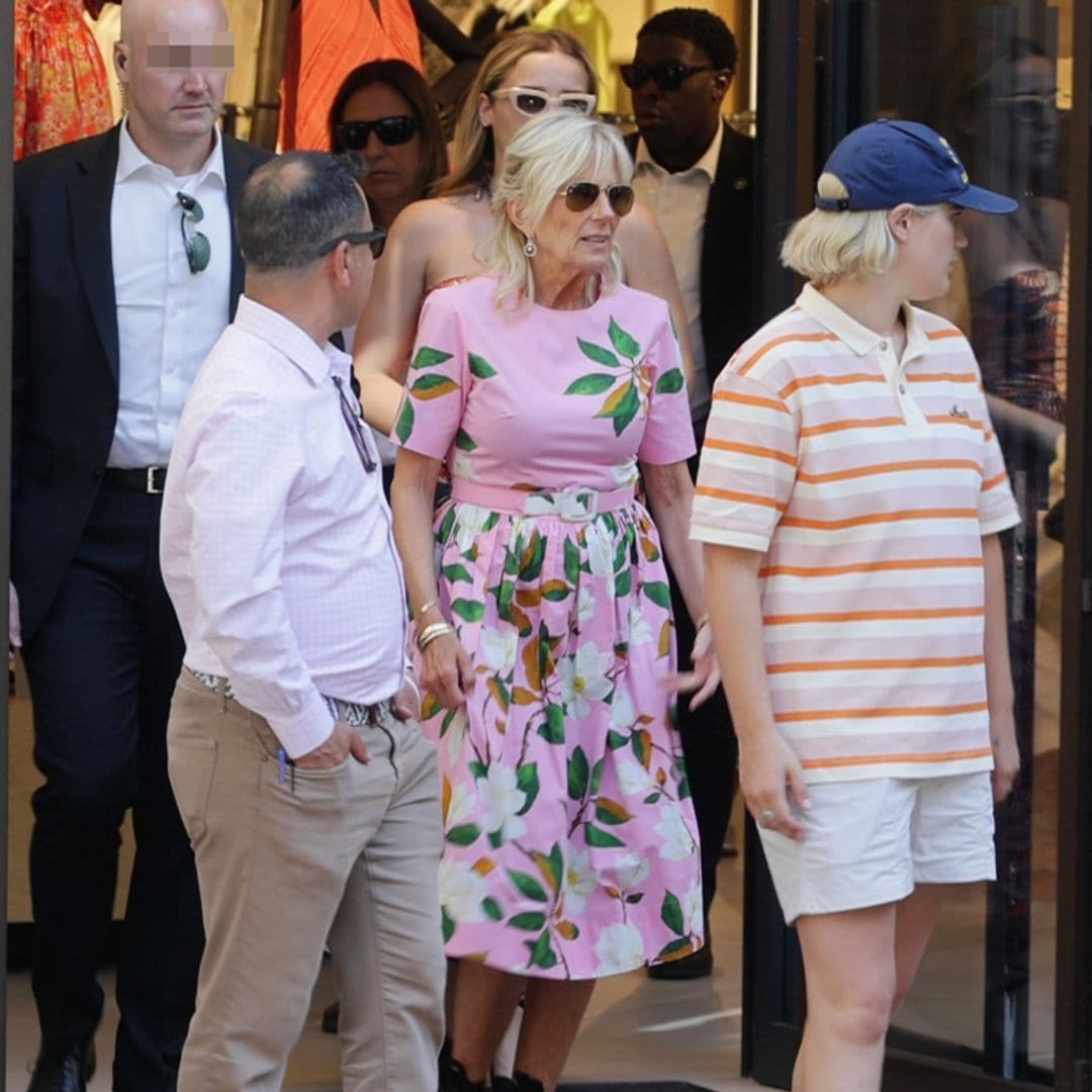 Jill Biden se va de compras con sus nietas por la Milla de Oro de Madrid