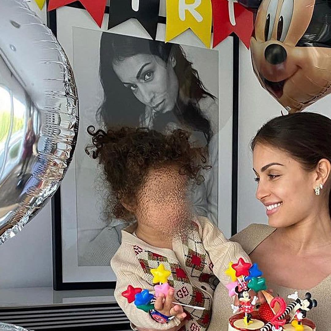 ¡Dulce espera! Hiba Abouk celebra el cumpleaños de su primer hijo en los últimos días de su embarazo