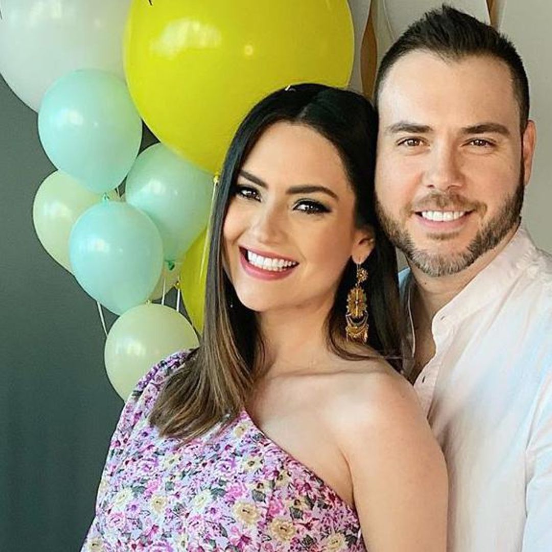 Michelle Galván y su esposo eligen el nombre de su bebé con ayuda de sus fans