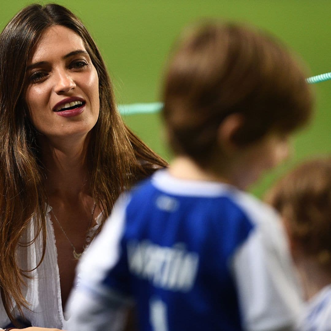 Las tardes de fútbol de Sara Carbonero con Martín y Lucas