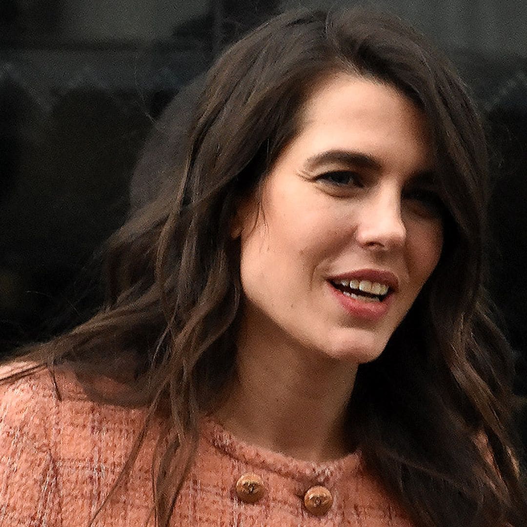 Carlota Casiraghi, fotografiada junto al escritor Nicolas Mathieu tras los rumores de crisis en su matrimonio