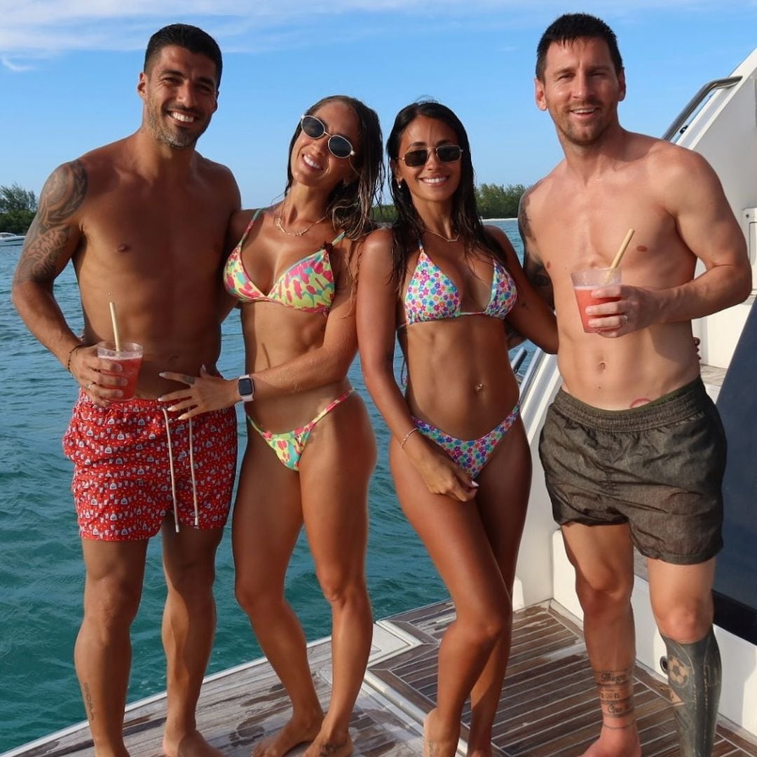 Junto a sus amores, Leo Messi y Luis Suárez tienen el verano más especial