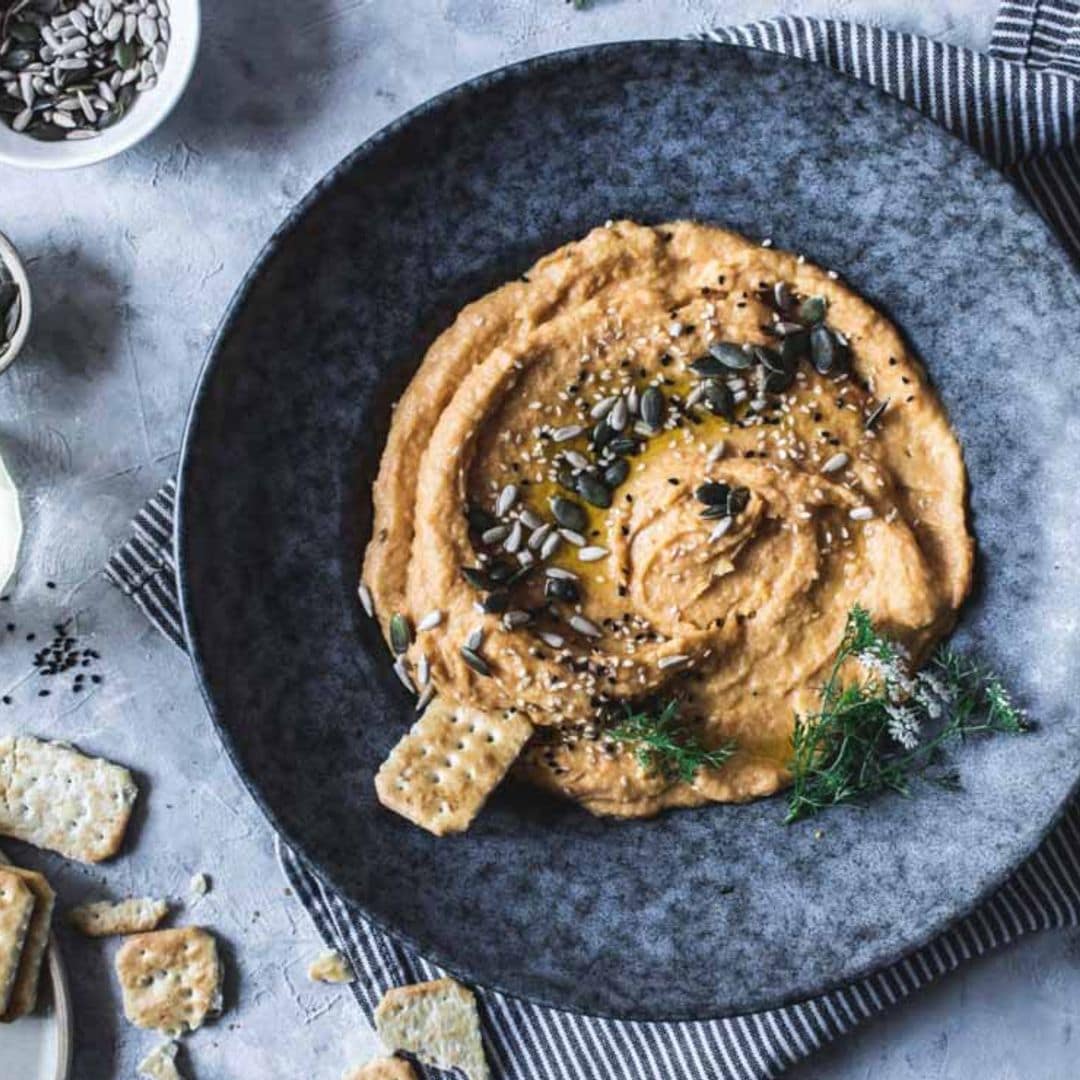 Humus de zanahoria con pipas de girasol