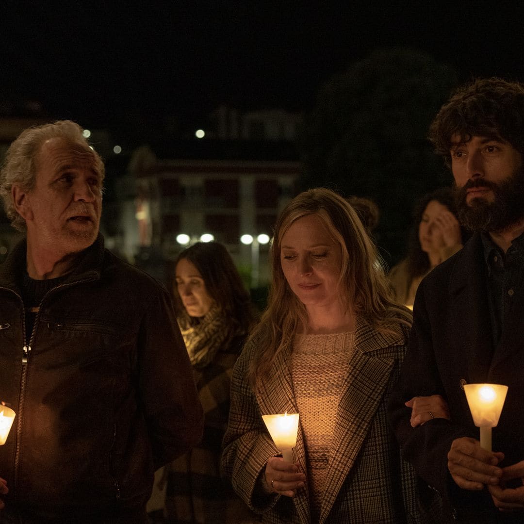 La última noche en Tremor, serie de Netflix, rodada en Puerto de Vega y el occidente de Asturias y protagonizada por Javier Rey, Willy Toledo y Pilar Castro