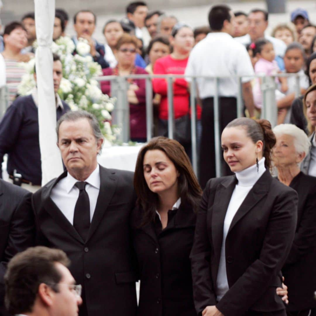 Así fueron las multitudinarias despedidas de otras grandes artistas: de Rocío Dúrcal a Lola Flores