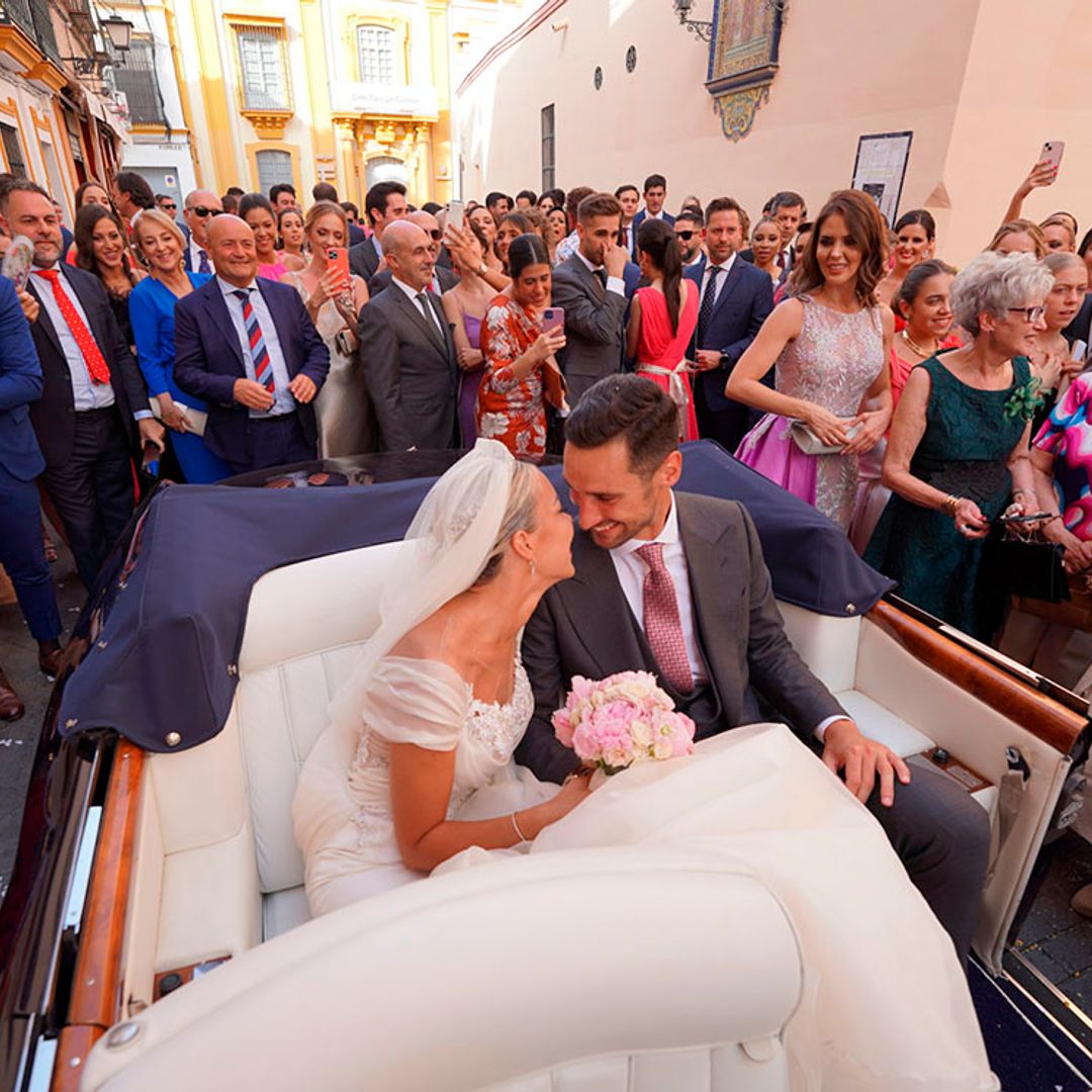 La espectacular boda con embrujo sevillano del futbolista Sergio Rico y la modelo Alba Silva