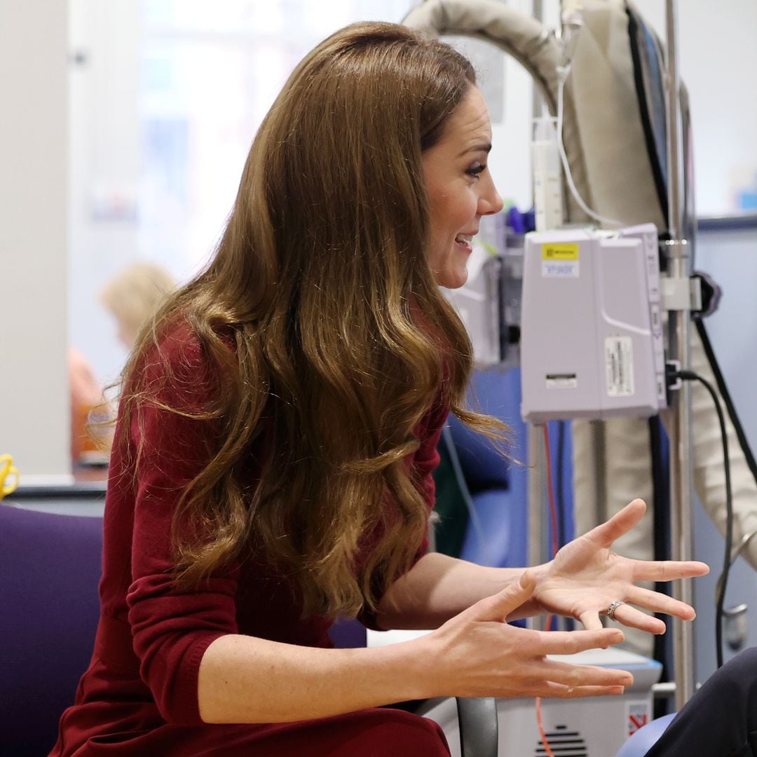 The Princess of Wales talks with Katherine Field during a visit to the Royal Marsden Hospital, London, where she received her cancer treatment, to personally thank staff for her care. The Prince and Princess of Wales have become Joint Patrons of The Royal Marsden NHS Foundation Trust, the specialist cancer hospital which treats over 59,000 NHS and private patients every year. Picture date: Tuesday January 14, 2025. *** Local Caption *** .