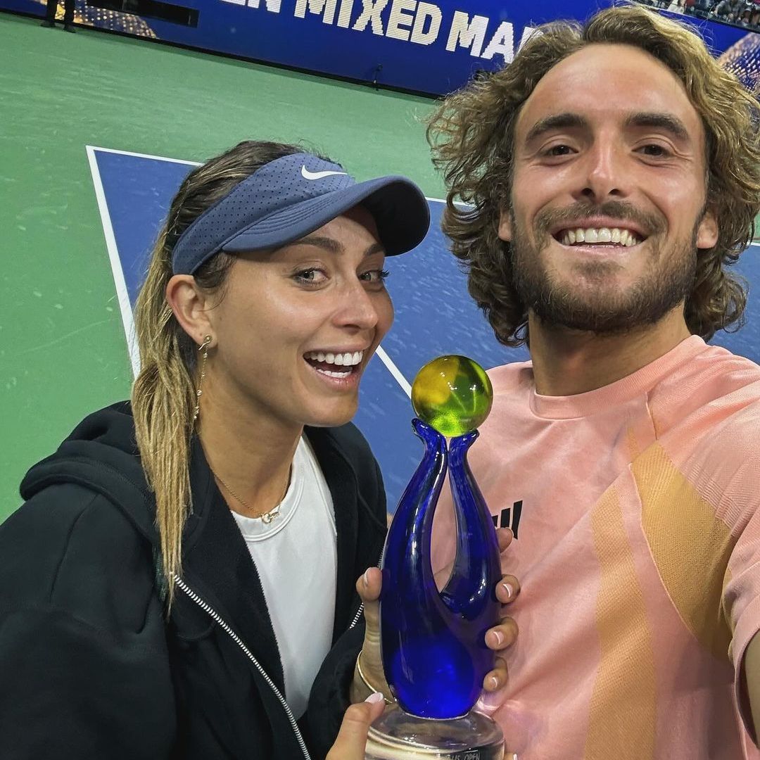 Paula Badosa y Tsitsipas, noche de cita ¡en la pista de tenis!