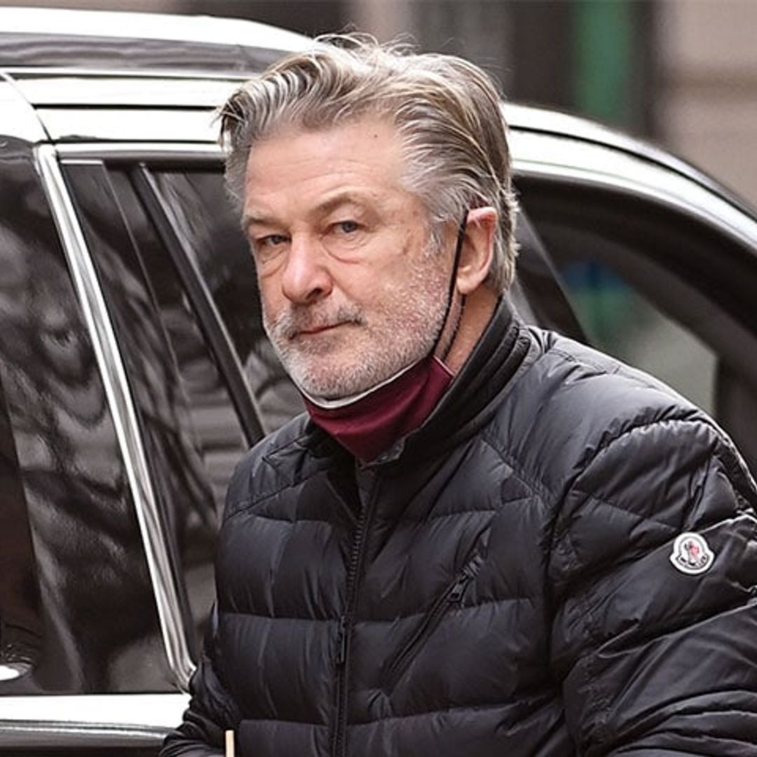 La armera de Rust menciona a Alec Baldwin en su demanda