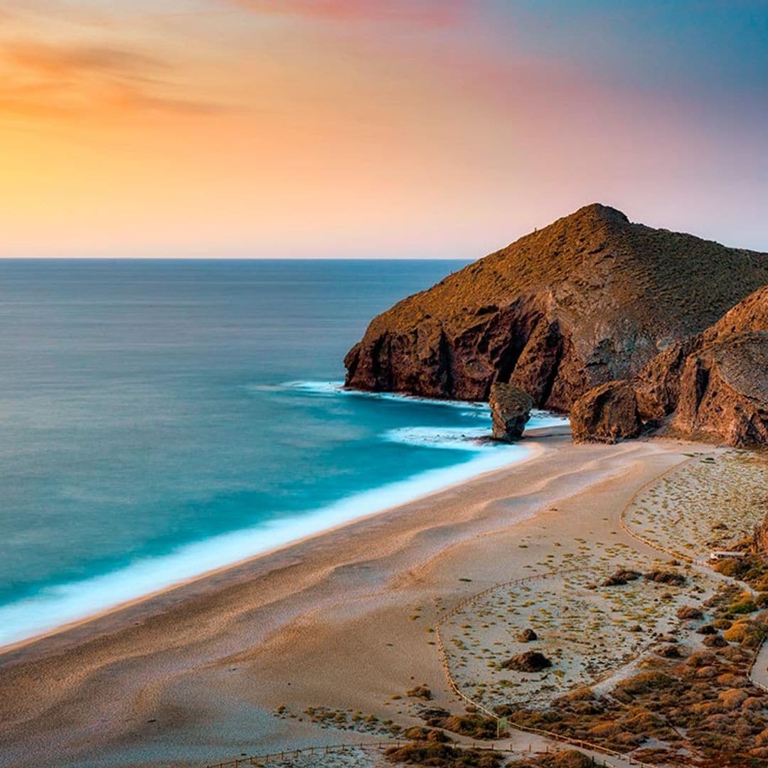 playa de los muertos almeria