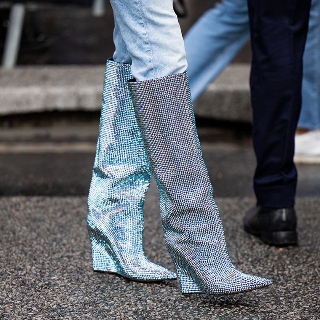 De París a Nueva York: las botas brillantes son el nuevo objeto de deseo FASHION