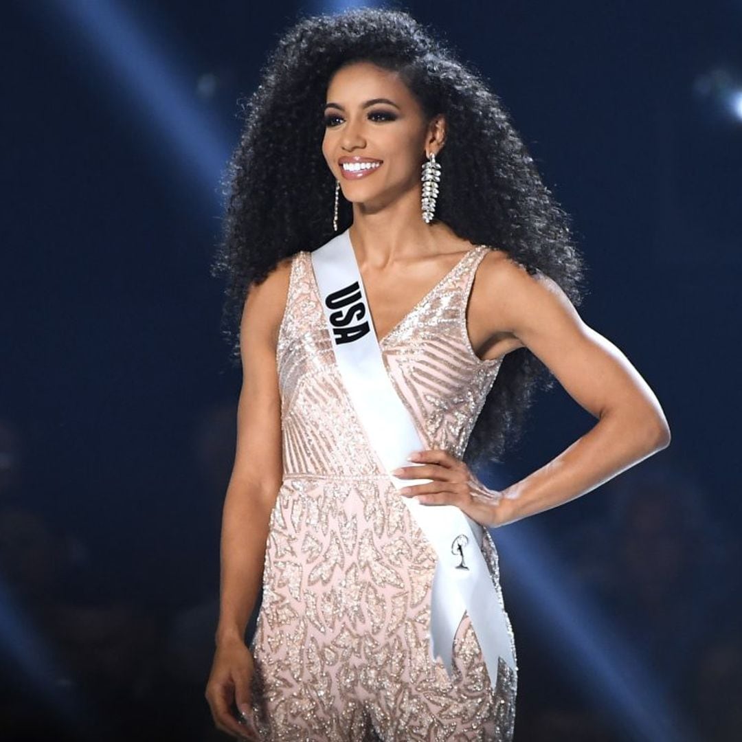 Así fue el emotivo homenaje póstumo a Cheslie Kryst en Miss Universo