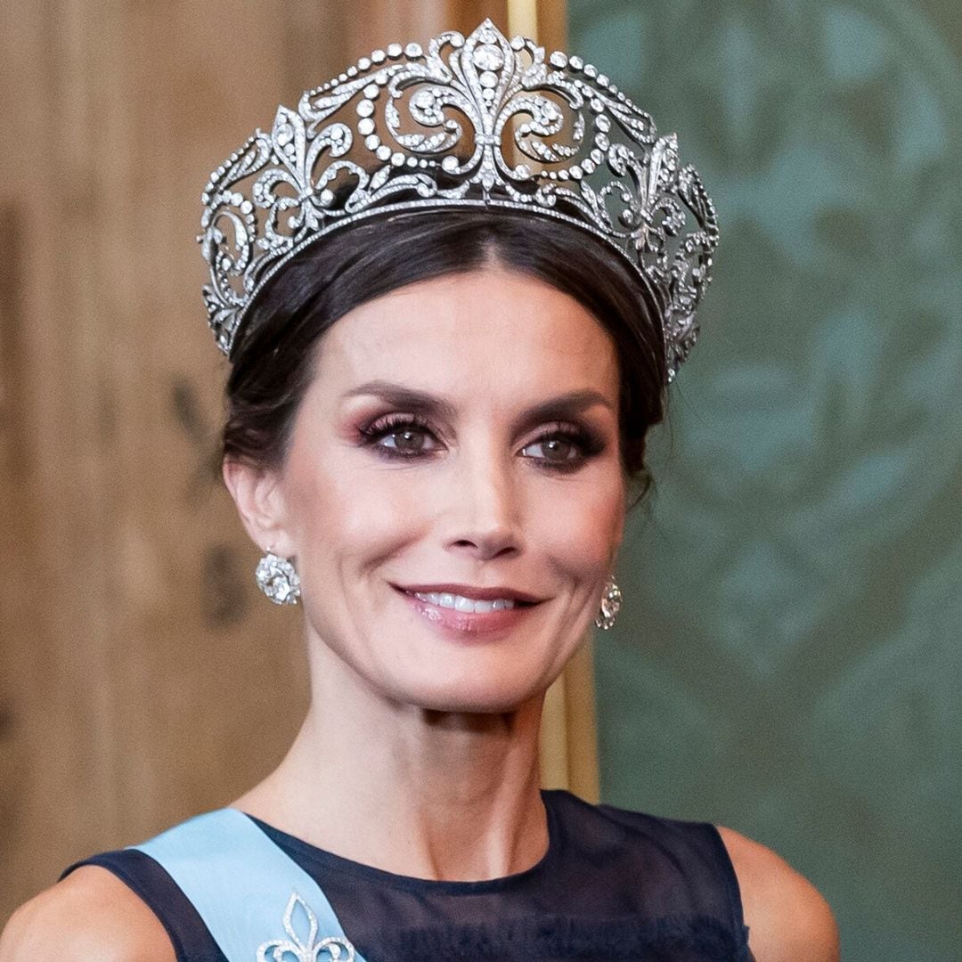 Doña Letizia y el manual para ser reina que Palacio guardó en un cajón