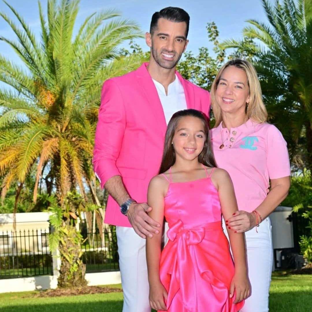 Adamari López felicito al padre de su hija con esta tierna foto