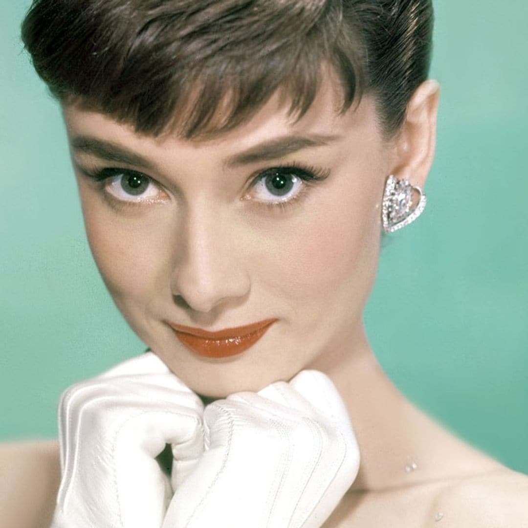 'Doe eyes': maquillarte los ojos como Audrey Hepburn es la nueva tendencia viral