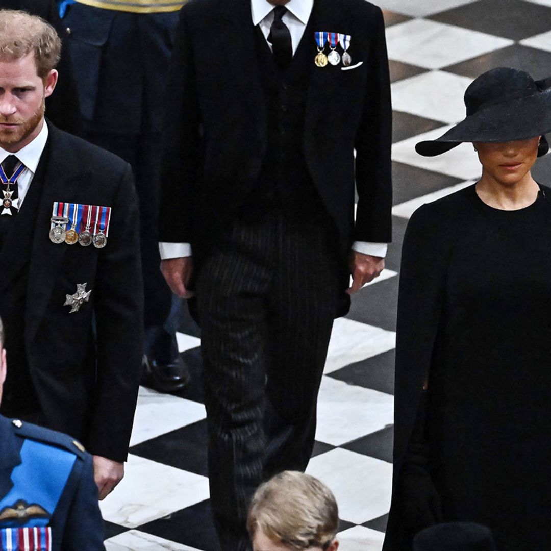 Harry y Meghan se despiden de la única persona intocable para ellos, a la vez que 'pierden galones'