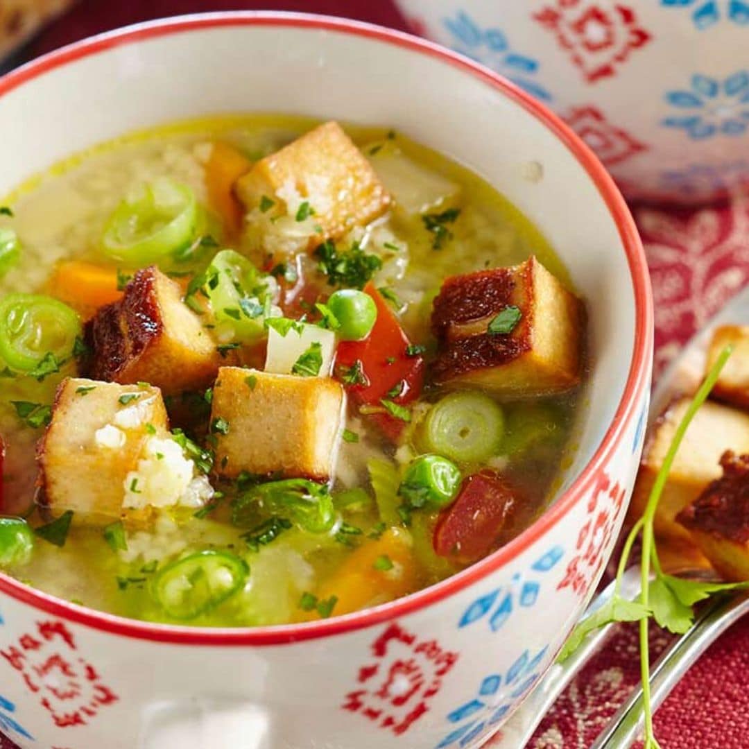 Sopa de tofu y verduras