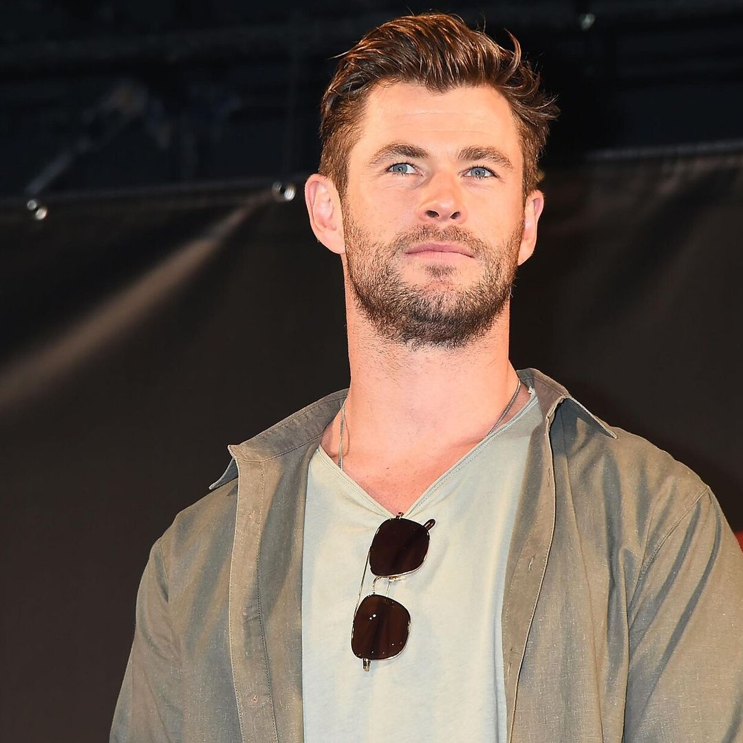 Chris Hemsworth imitando a su perrito será lo mejor que verás en el día