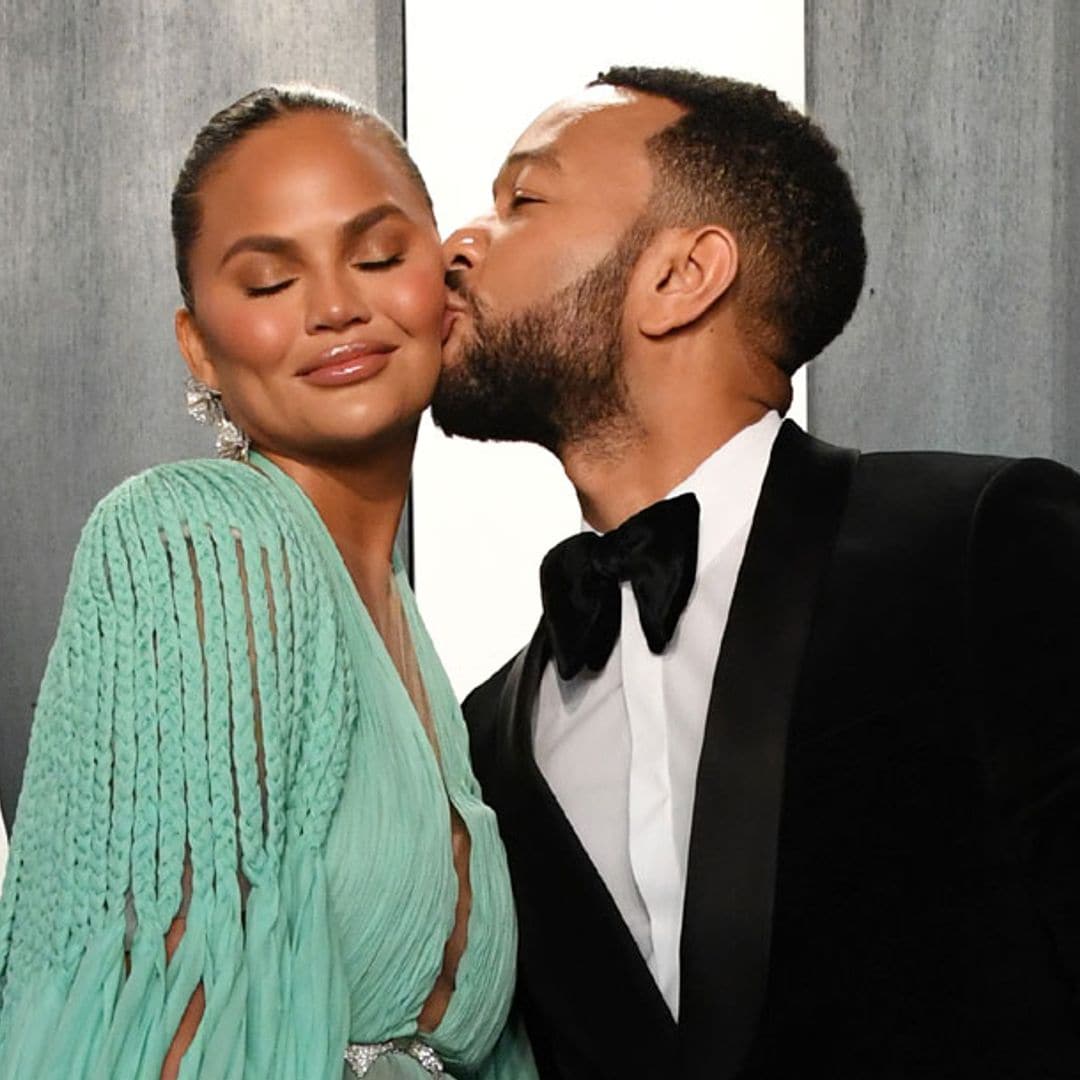 Chrissy Teigen se sincera ante su delicado estado anímico y tranquiliza a sus fans