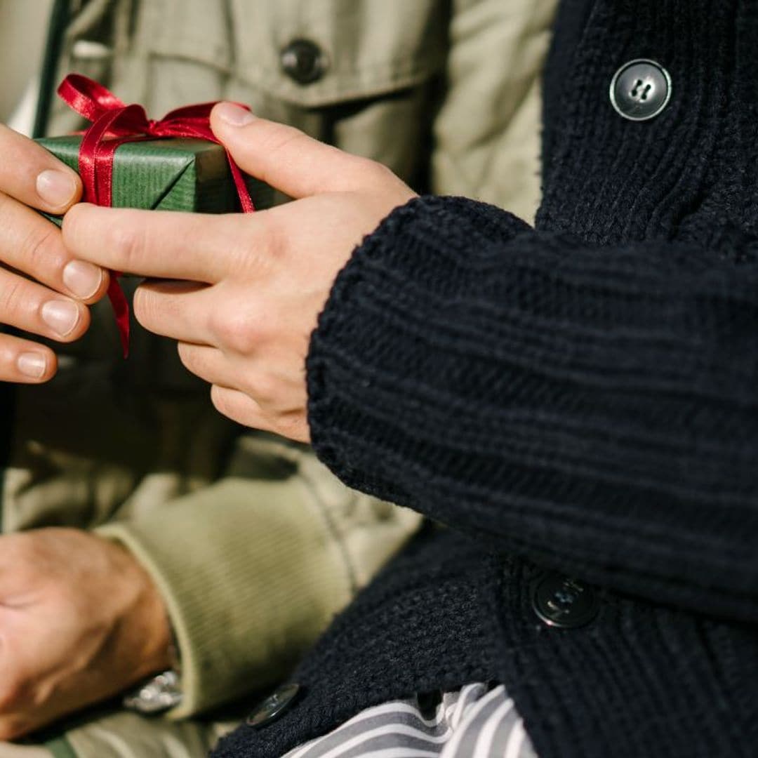 18 ideas de regalos para sorprender a tu padre en su día más especial