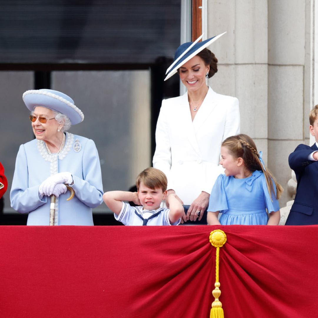 ¿Por qué los Cambridge han sido los protagonistas absolutos del Jubileo de Platino y cómo afecta esto al príncipe Carlos?