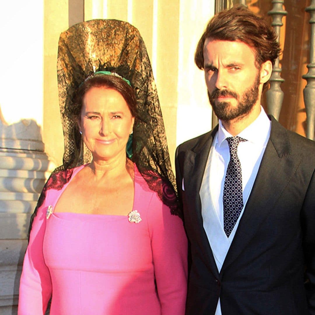 Así es la familia de Enrique Solís, el nuevo novio de Vicky Martín Berrocal: hijo de Carmen Tello y con tres hermanos