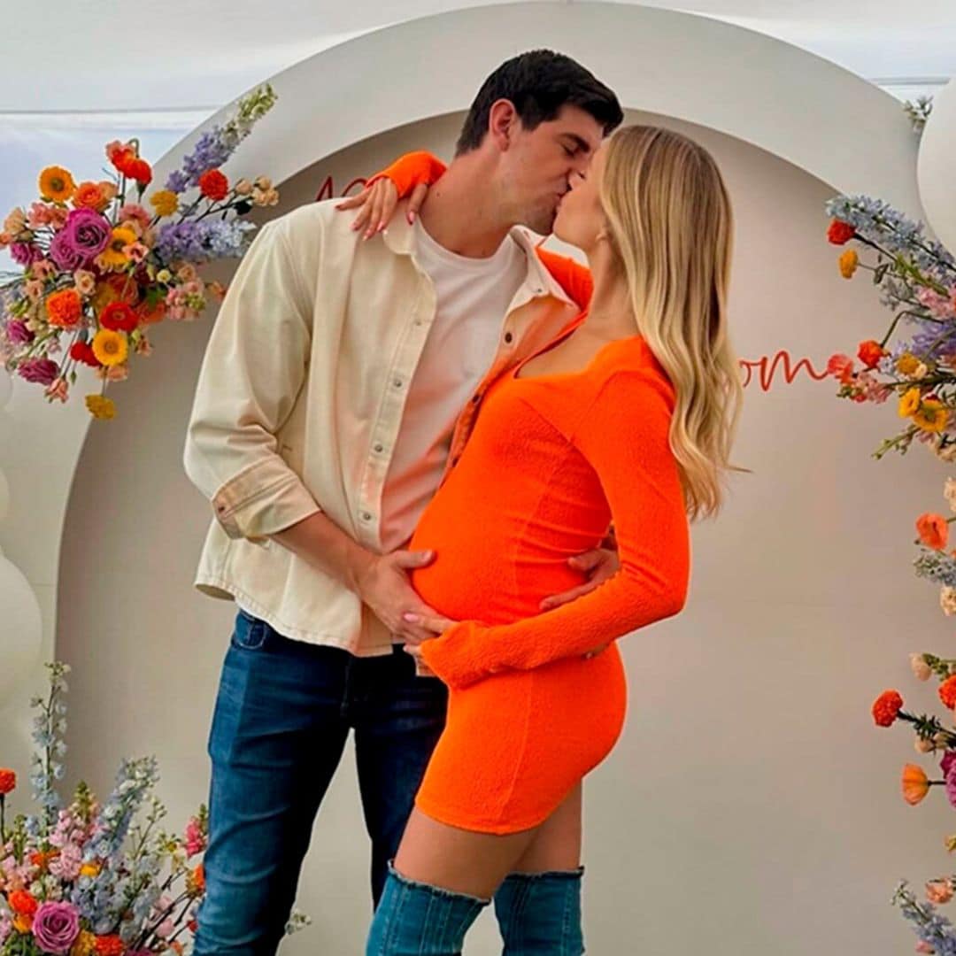 Thibaut Courtois y Mishel Gerzig celebran una divertida 'baby shower' en la recta final de su embarazo