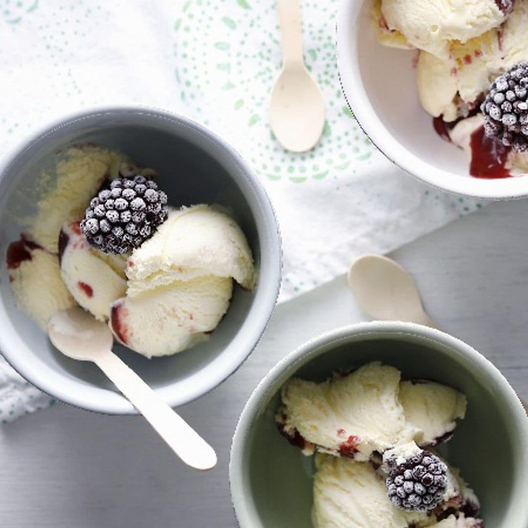 Cómo hacer 'frozen yogurt' en casa este verano