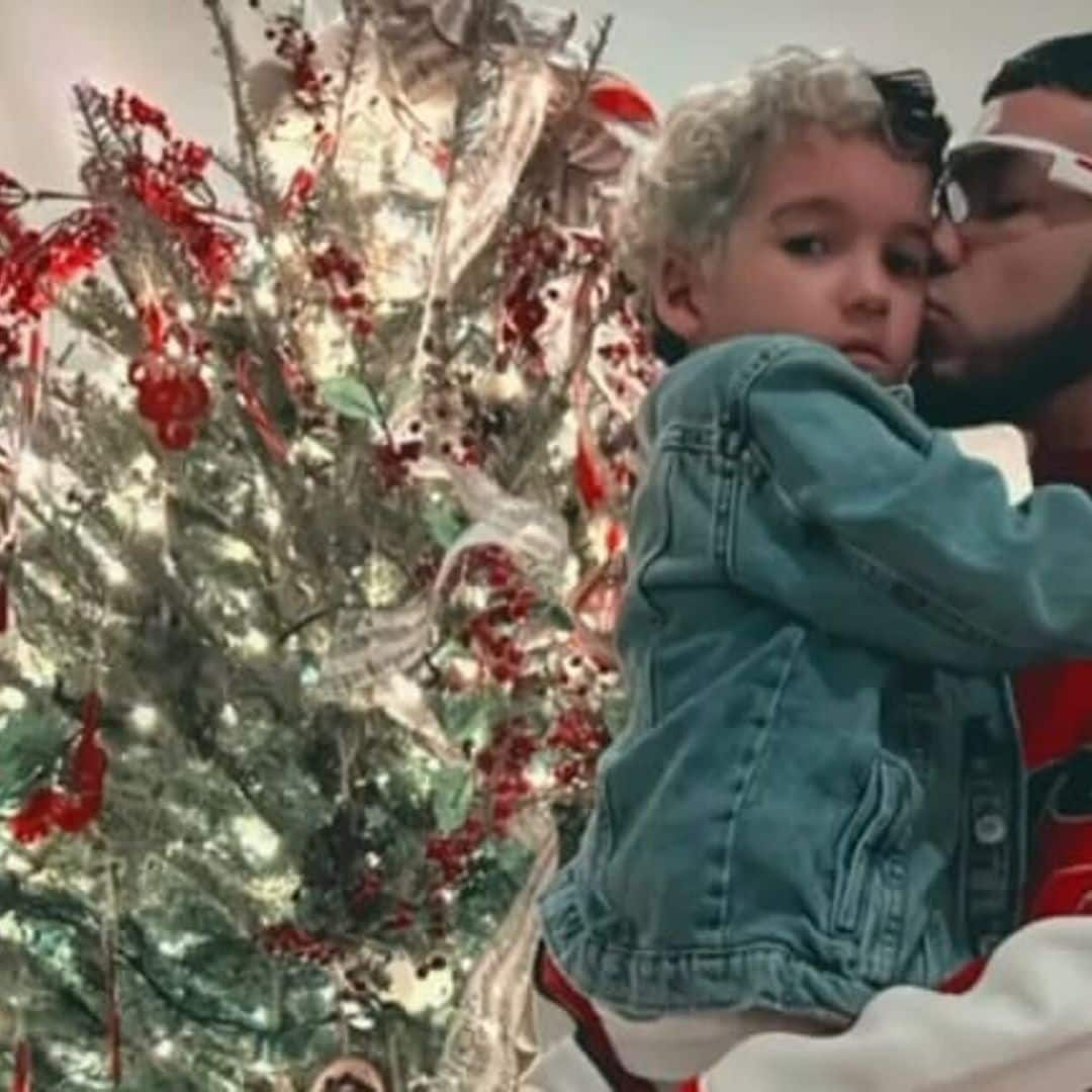 Anuel AA y el costoso regalo a su hijo de ocho años: un reloj de diamantes