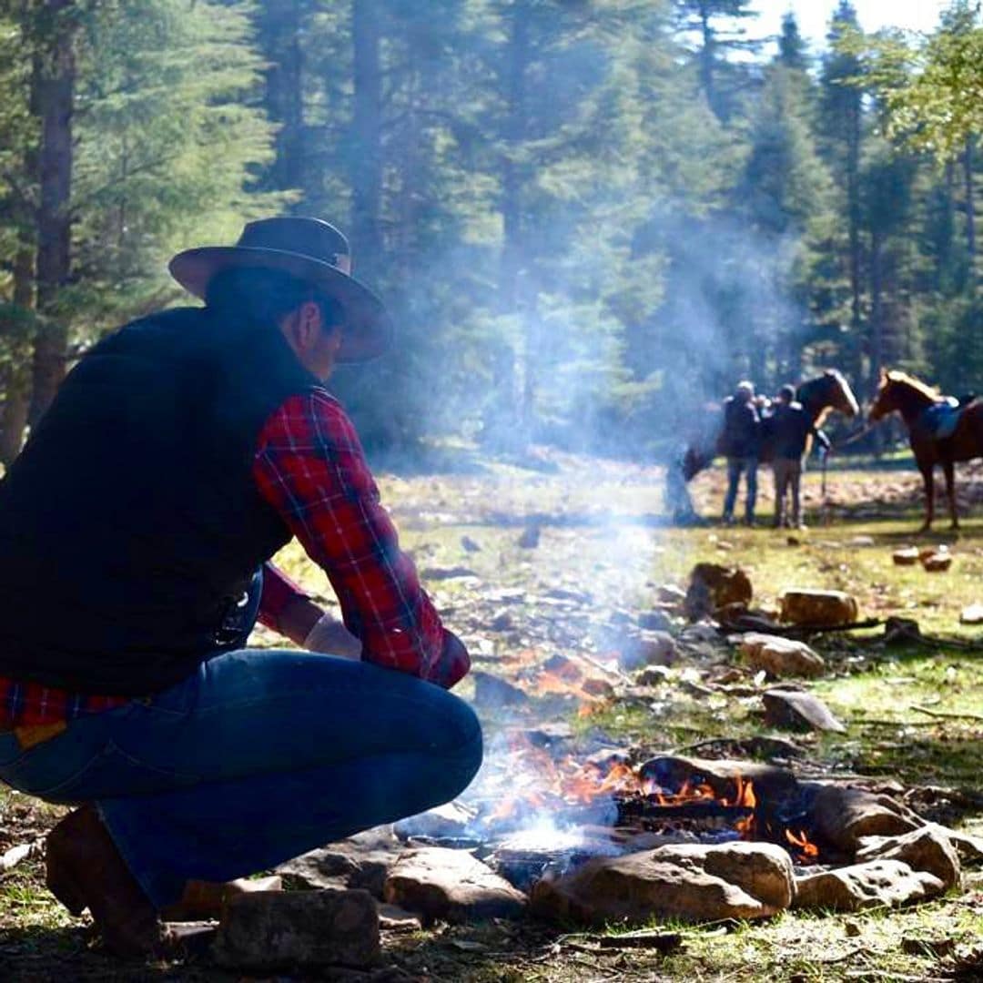 Caballos en el Hotel Atlas Crown Collection en Ifrane, Marruecos