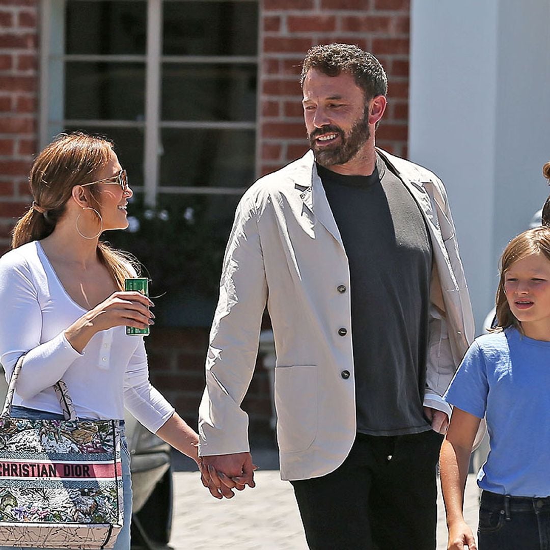 Jennifer Lopez y Ben Affleck siguen buscando coche tras el incidente del hijo menor del actor