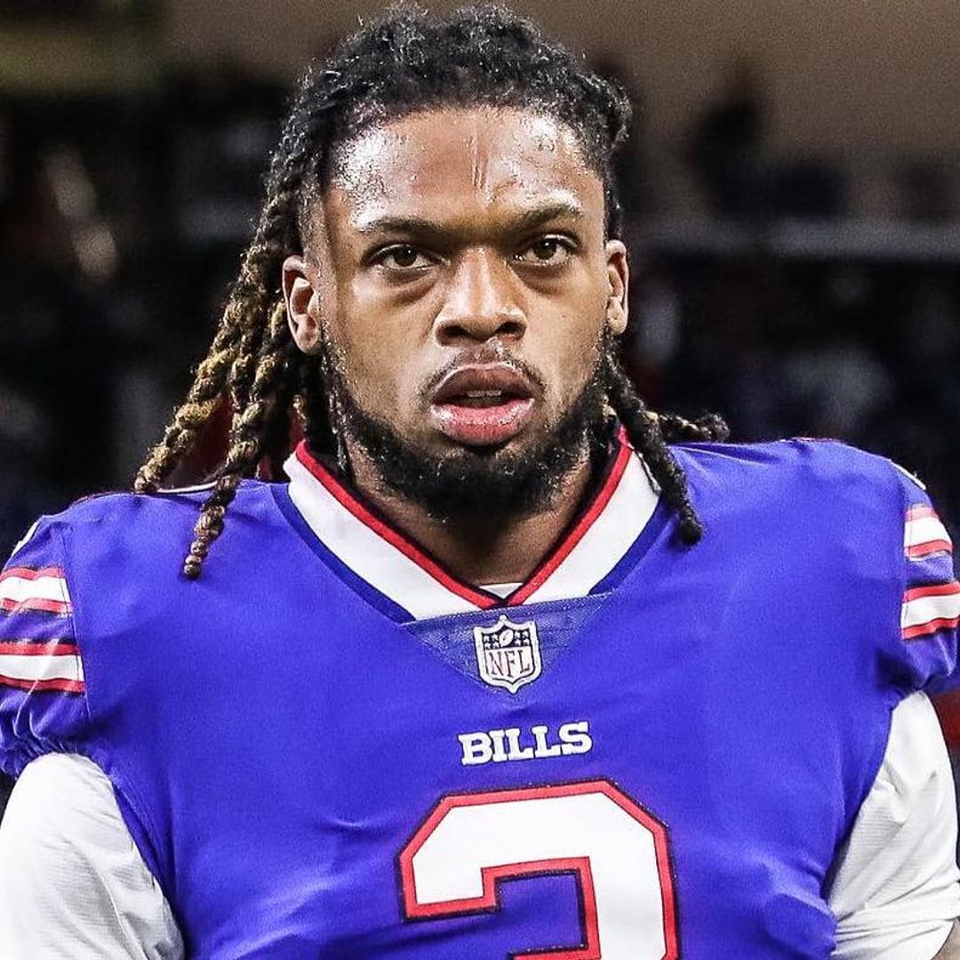 Damar Hamlin, jugador de la NFL, en estado crítico tras sufrir un paro cardíaco en pleno partido