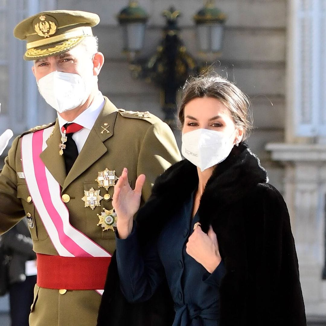 Felipe VI y doña Letizia inauguran el año en Palacio sin poder celebrar Reyes con la princesa Leonor