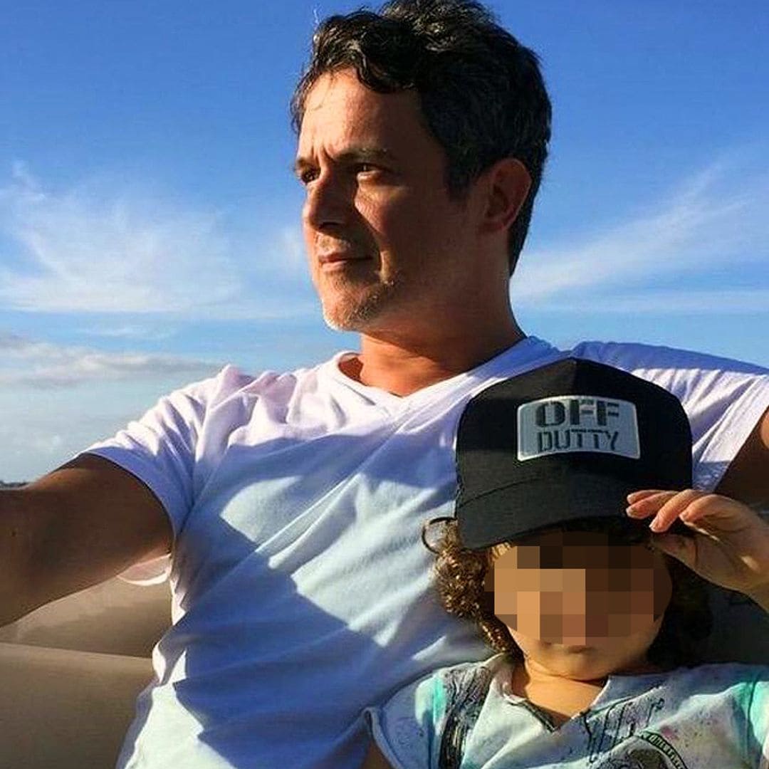 ¡El rey del rock! No te pierdas el primer concierto de Dylan, el hijo de Alejandro Sanz, cuando solo tenía dos años