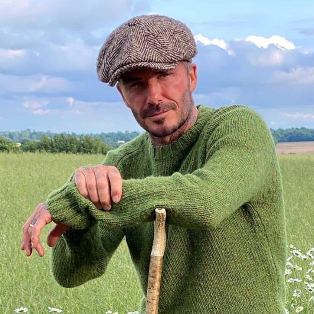 Otro paseo por el campo y ¡otro sombrero! David Beckham hace gala de su amplia colección