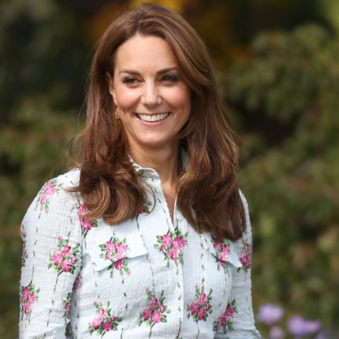 Por qué este vestido de flores de Kate Middleton no es como los demás