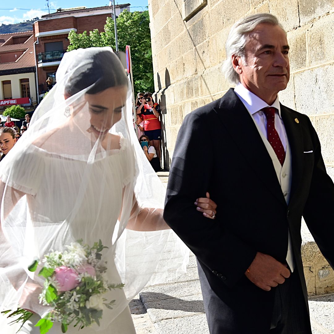 Carlos Sainz, ejerciendo de padrino en la boda de su hija Blanca